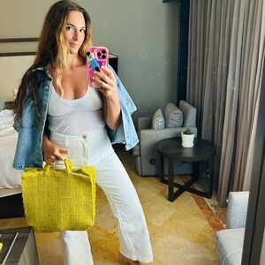 Meet your Posher, Sherry